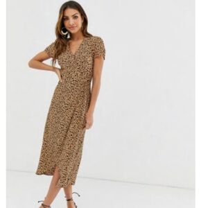NWT Warehouse Leopard Print Wrap Dress - US 6